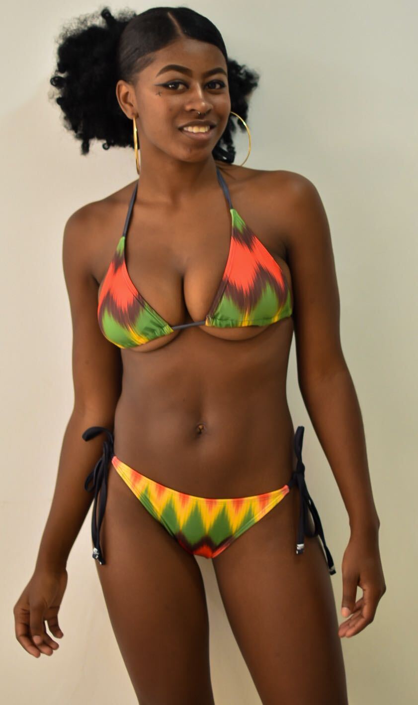 Saachee String Bikini