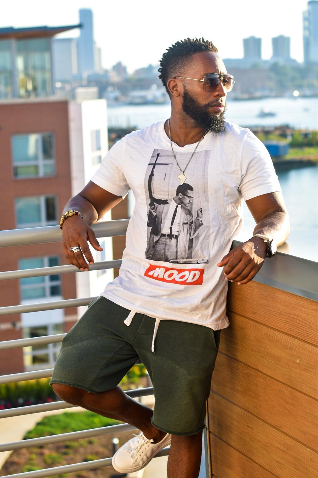 Malcom Mood Tee
