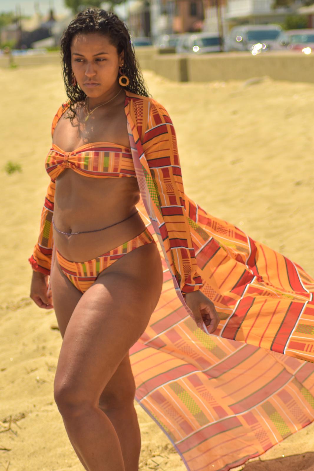 Maanyi Kimono